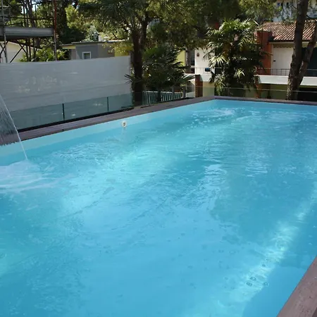Апартаменты Chic Retreat With Pool And Balcony